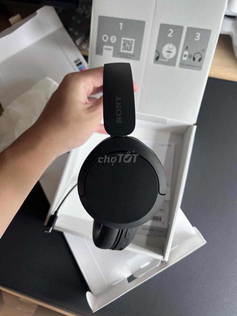 Tai nghe Sony WH-CH520 Đen. Mua bán Tivi, Âm thanh tại Quận Cầu Giấy Hà Nội được đăng bởi Lê Minh hình 1