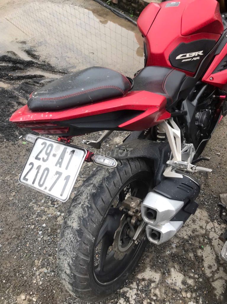 Honda CBR 250 RR 2020 màu Đỏ. Mua bán Xe máy tại Quận Hà Đông Hà Nội được đăng bởi Ngô Duy Hải hình 4