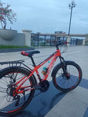 Xe đạp địa hình TREXIK Đỏ đã qua sử dụng. Mua bán Xe đạp tại Thành phố Thủ Dầu Một Bình Dương được đăng bởi Mr Hung