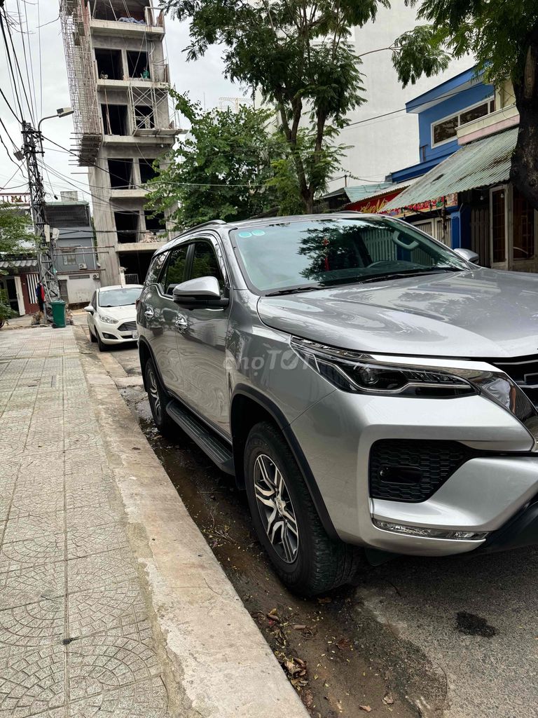 Toyota Fortuner 2.4G 4x2AT -2021 mấy dầu. Mua bán Ô tô tại Quận Ngũ Hành Sơn Đà Nẵng được đăng bởi Vinh hình 3