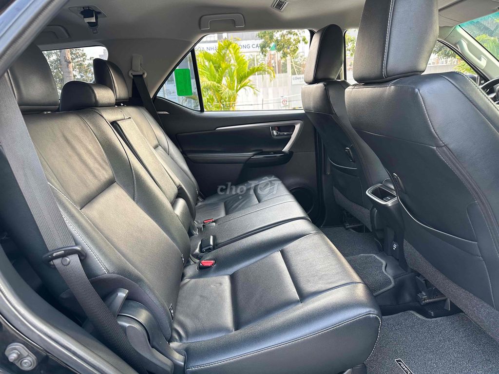 Toyota Fortuner 2021 2.7V 4x4 2 Cầu Máy Xăng Nhập. Mua bán Ô tô tại Quận Cầu Giấy Hà Nội được đăng bởi Vũ Kiên hình 21