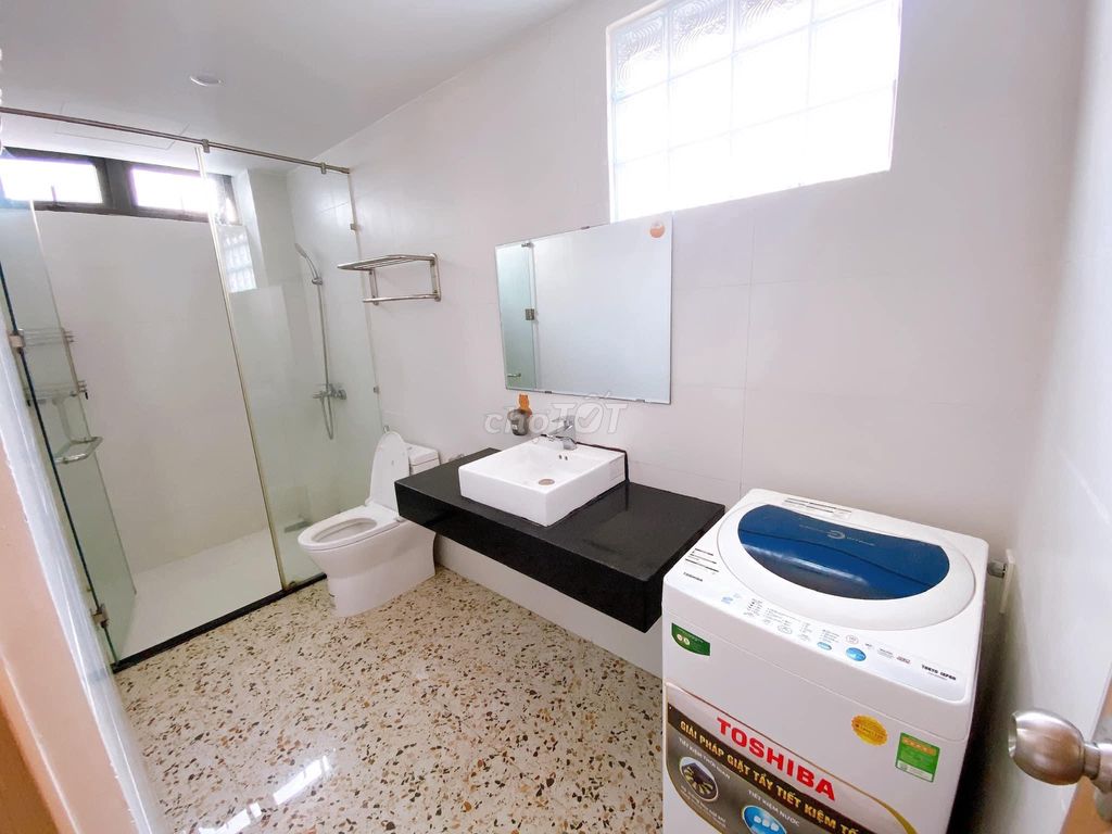 Cosy 1-bedroom apartment with balcony on Võ Văn Kiệt — photo 10