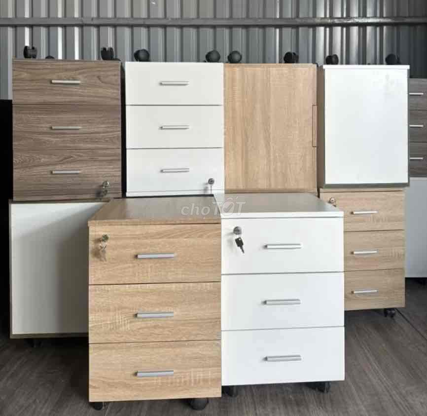 Tủ hồ sơ di động Gỗ 3 ngăn khóa bảo mật. Mua bán Đồ dùng văn phòng tại Thành phố Thủ Đức Tp Hồ Chí Minh được đăng bởi Nội Thất Hoàng Quân SG hình 1