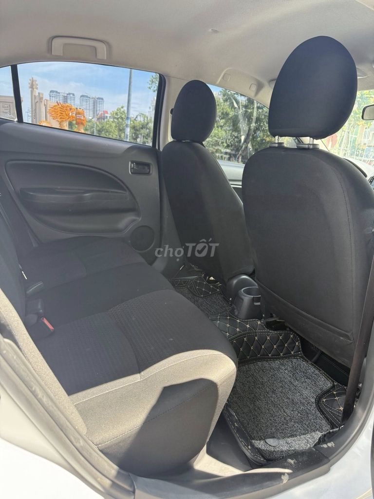 Mitsubishi Attrage 2021 số sàn màu trắng. Mua bán Ô tô tại Quận 12 Tp Hồ Chí Minh được đăng bởi Quang hình 8