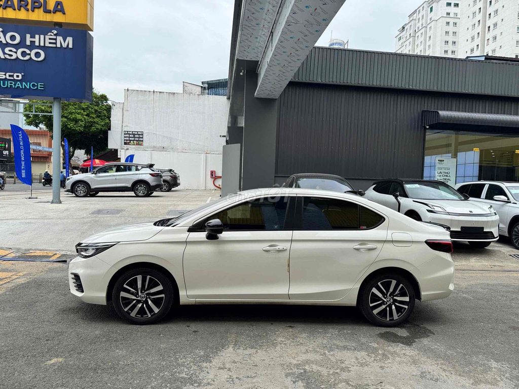 Honda City RS 2023 Trắng 17.000 km. Mua bán Ô tô tại Quận Tân Phú Tp Hồ Chí Minh được đăng bởi Nguyễn Tân Xe Lướt  hình 3