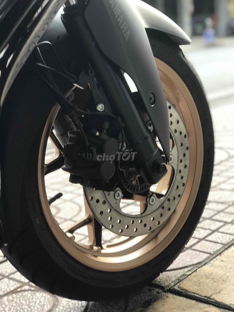 XMAX300 BSTP 1 CHỦ - ZIN NGUYÊN CON - GÓP NỢ XẤU. Mua bán Xe máy tại Quận 8 Tp Hồ Chí Minh được đăng bởi XE MÁY NGUYỄN MINH SƠN hình 8