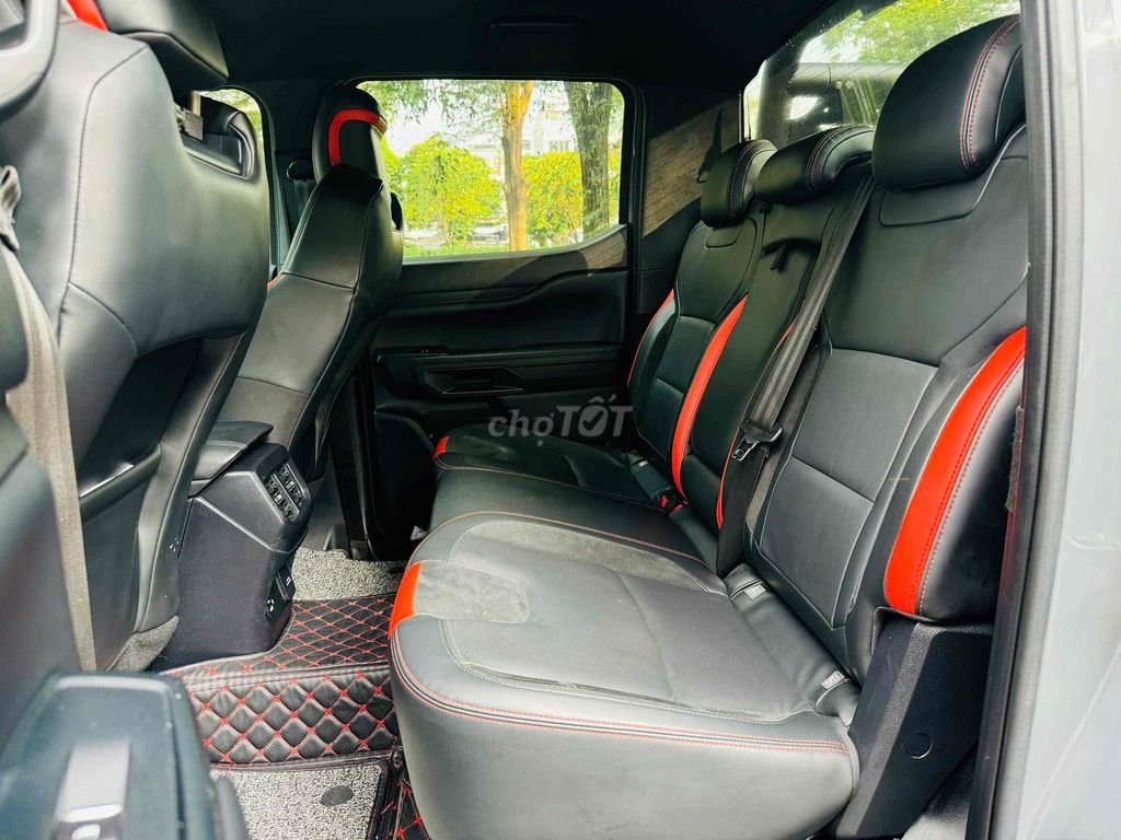 RAPTOR 2023 Lướt, Trang bị đầy ấp phụ kiện theo xe. Mua bán Ô tô tại Quận 1 Tp Hồ Chí Minh được đăng bởi Ms Ly Bến Thành Ford hình 9
