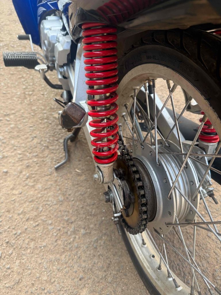 cần bán sirus xe đẹp máy ngon vô cặp niềng rcb. Mua bán Xe máy tại Thành phố Thủ Đức Tp Hồ Chí Minh được đăng bởi tâm hình 5