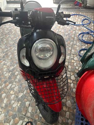 muốn bán lên đời scoopy indo. Mua bán Xe máy tại Quận Cẩm Lệ Đà Nẵng được đăng bởi Nguyễn Thọ Tín