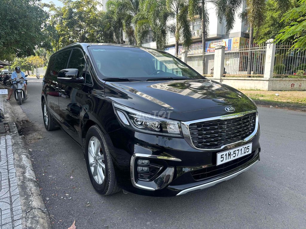 Kia Sedona Platinum D Chính chủ. Mua bán Ô tô tại Quận 12 Tp Hồ Chí Minh được đăng bởi Diễm Phúc hình 3