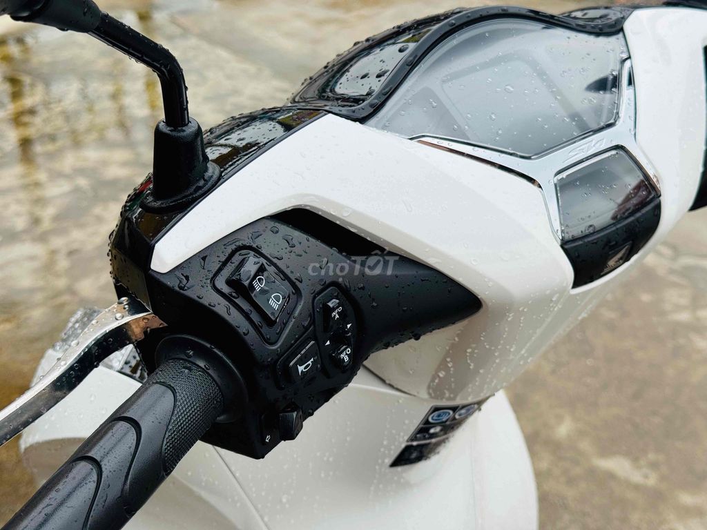 sh125 cbs 2025 siêu lướt bán hoặc gl. Mua bán Xe máy tại Huyện Bàu Bàng Bình Dương được đăng bởi Minh Ánh Store hình 9