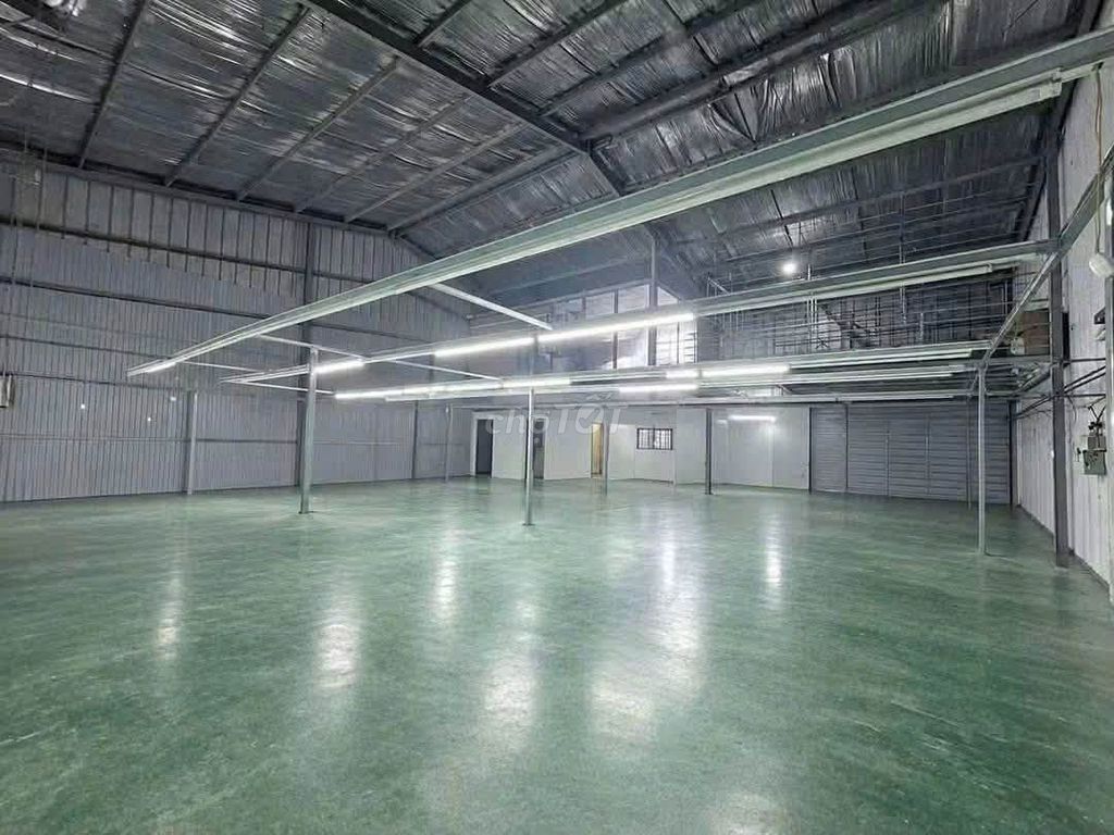 CHO THUÊ NHÀ CẤP 4 MẶT TIỀN VÕ CHÍ CÔNG NGANG 15M, HÒA XUÂN  