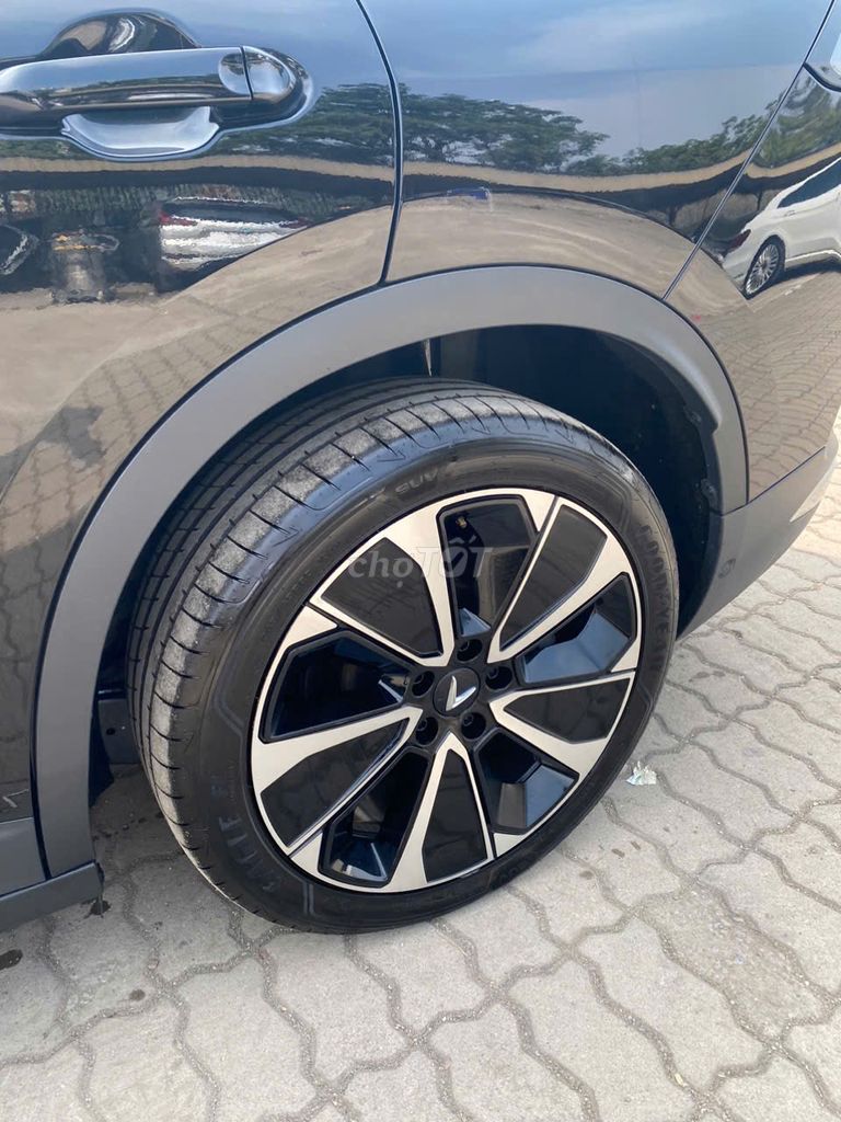 VinFast VF8 Plus 2023 Đen. Mua bán Ô tô tại Quận Nam Từ Liêm Hà Nội được đăng bởi Duy Quang GF hình 4