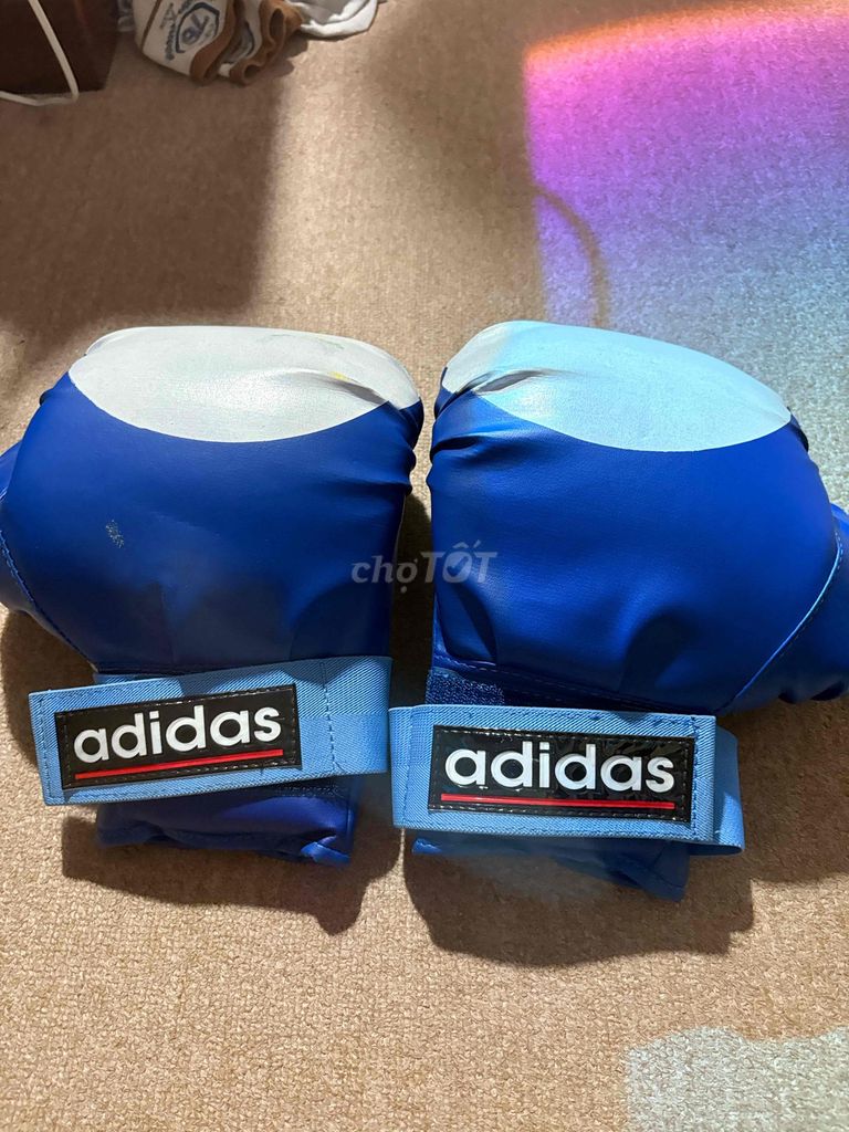 Găng tay Boxing Adidas Xanh biển. Mua bán Đồ thể thao, Dã ngoại tại Quận 5 Tp Hồ Chí Minh được đăng bởi Rồng mây hình 1