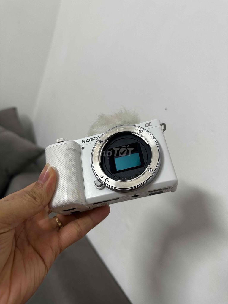 Máy ảnh Sony ZV-E10 Trắng Đã sử dụng. Mua bán Máy ảnh, Máy quay tại Huyện Gia Lâm Hà Nội được đăng bởi minh tri hình 1