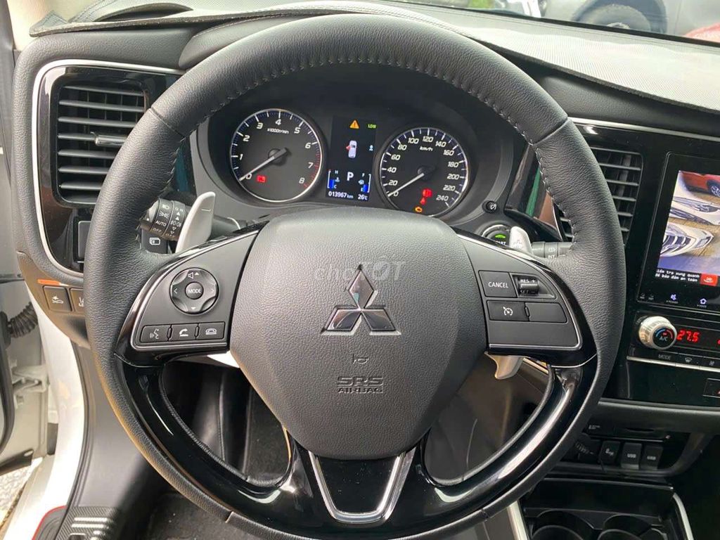 Mitsu Outlander Pre trắng, SX 23, ĐK 24- 14,000 km. Mua bán Ô tô tại Thành phố Thủ Đức Tp Hồ Chí Minh được đăng bởi VÕ NGỌC HOÀNG hình 5