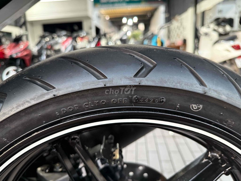 Exciter 150 đời 2020 bản đặc biệt đi 925km như mới. Mua bán Xe máy tại Quận Ô Môn Cần Thơ được đăng bởi Trần Tùng hình 4