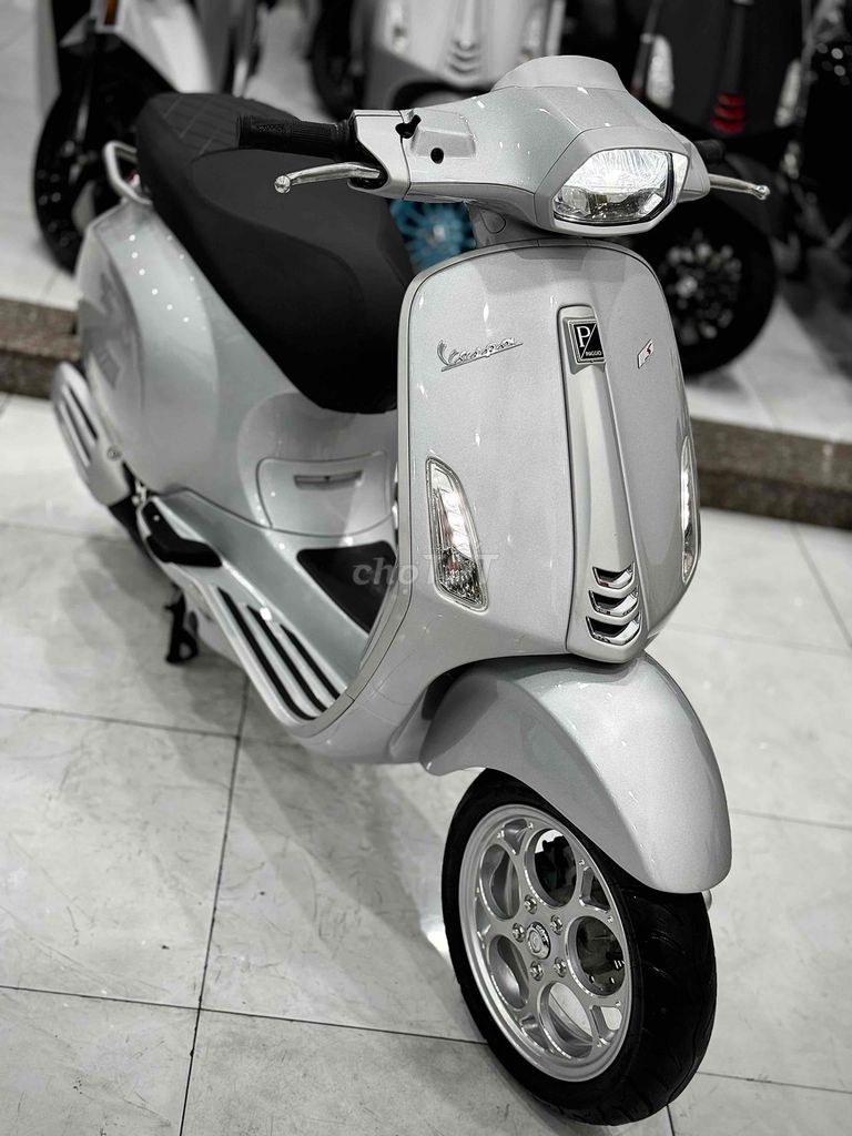 Vespa125 2021 Lướt chính chủ ký ( Hỗ trợ Trả GÓP ). Mua bán Xe máy tại Thị xã Phú Mỹ Bà Rịa - Vũng Tàu được đăng bởi Cửa Hàng Xe Máy Phú Mỹ hình 1