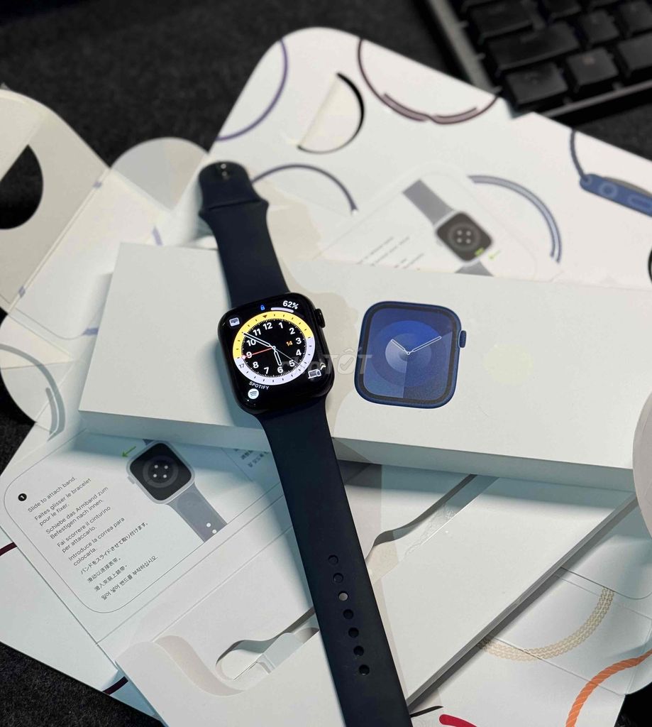 Apple Watch Series 9 45mm đẹp keng pin 99%