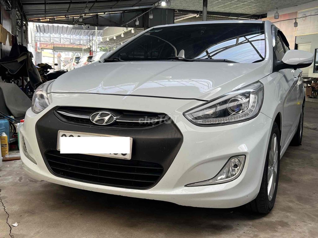 Hyundai Accent Blue MT 2016