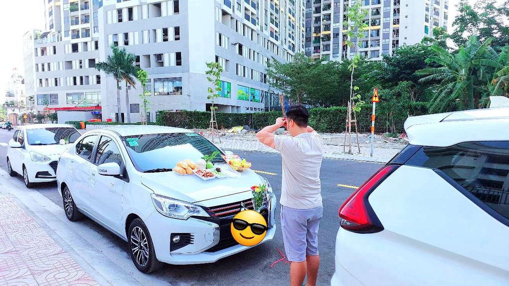 Tuyển 4 TX chạy Grab - Be ở Q8 (ăn chia 50/50)