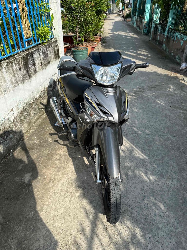 Cần bán Fu X fi. Mua bán Xe máy tại Huyện Cần Đước Long An được đăng bởi Phạm Thiện hình 2