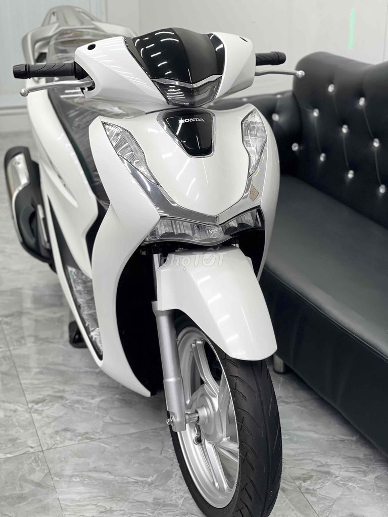 Honda SH125 2022 Trắng 2900km. Mua bán Xe máy tại Huyện Châu Thành Đồng Tháp được đăng bởi Gia Kiệt  hình 4