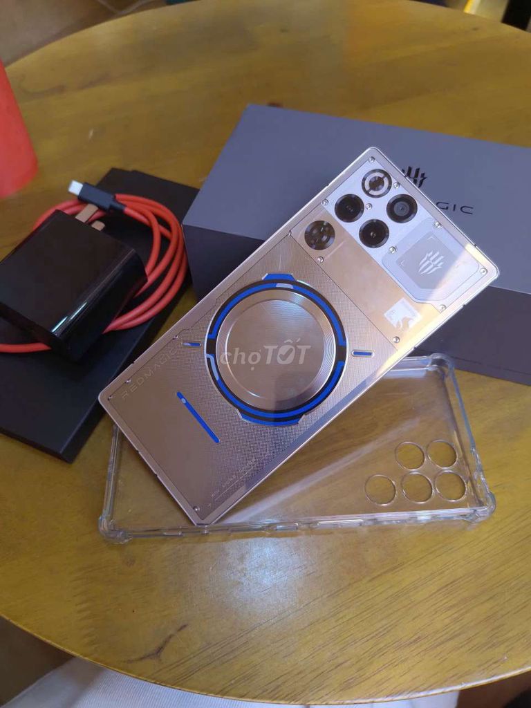 Redmagic 11Pro+ bản cao 16-1TB đẹp 99% Fullbox. Mua bán Điện thoại tại Quận Hà Đông Hà Nội được đăng bởi Đạo Nguyễn hình 1