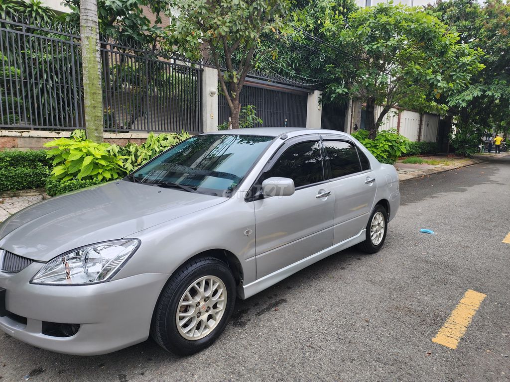 Lancer Gala 1.6 CVT 2003