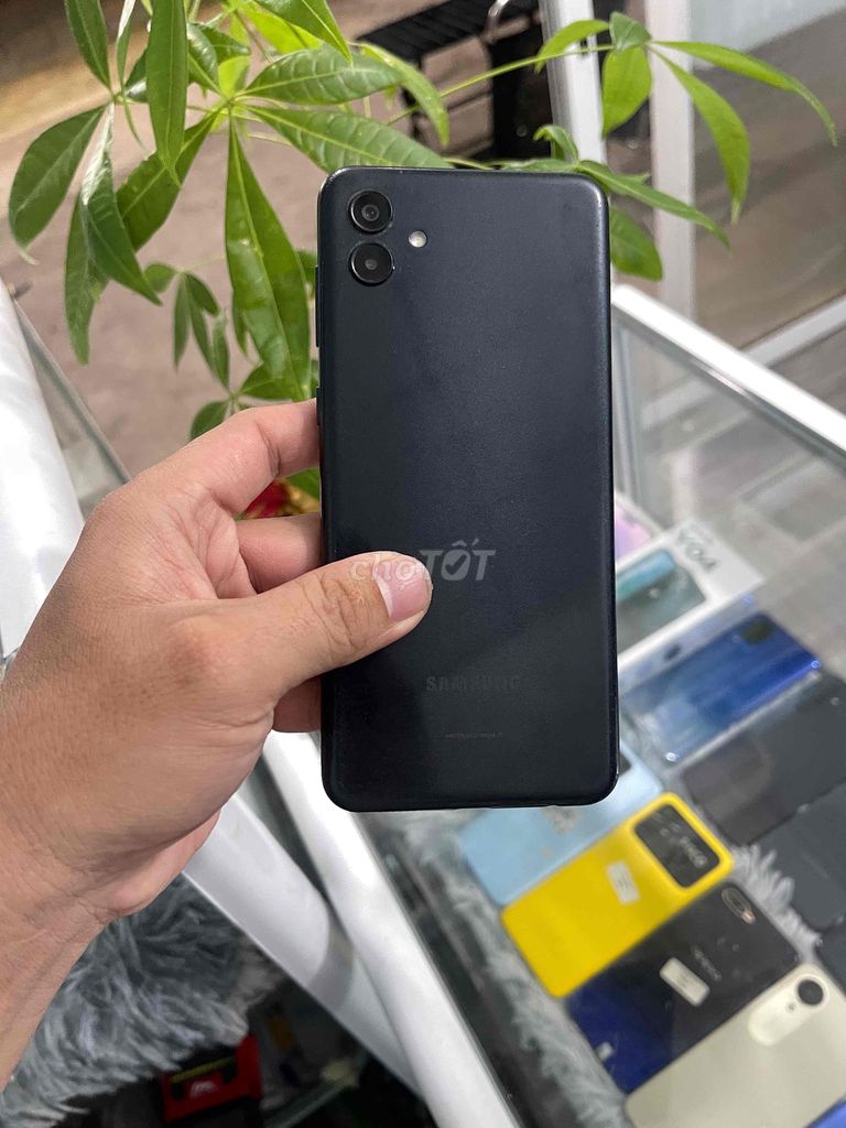 Samsung A04 4GB/64GB Đen. Mua bán Điện thoại tại Thị xã Phú Mỹ Bà Rịa - Vũng Tàu được đăng bởi Nguyễn Anh hình 1