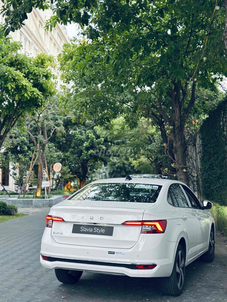 Skoda Slavia Giảm 100% Lệ Phí Trước Bạ 📣. Mua bán Ô tô tại Quận 7 Tp Hồ Chí Minh được đăng bởi Khởi Skoda Miền Nam hình 5