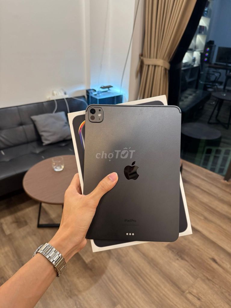 Apple iPad Pro 11-inch M4 256GB + Apple pencil pro. Mua bán Máy tính bảng tại Quận Nam Từ Liêm Hà Nội được đăng bởi Nguyễn Thiện Hiếu hình 1