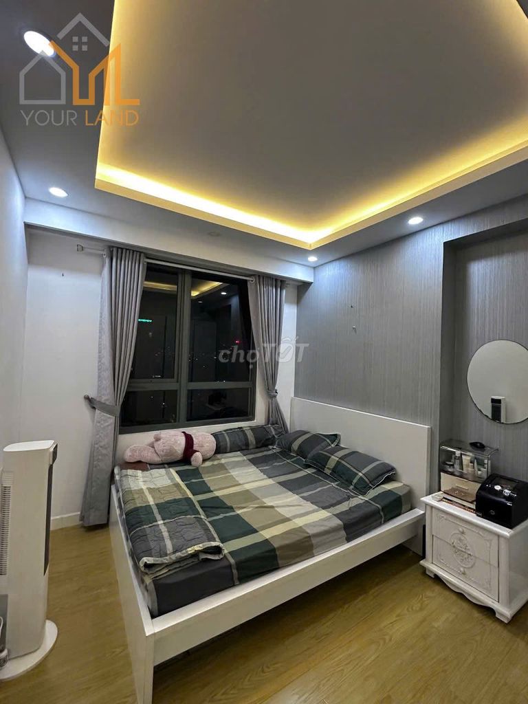 Продается квартира 65 м² с видом на достопримечательность 81, район 2
