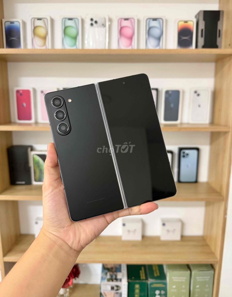 Samsung Z Fold 5 256GB Đen Đã dùng. Mua bán Điện thoại tại Thành phố Long Xuyên An Giang được đăng bởi  Đặng Lý hình 1