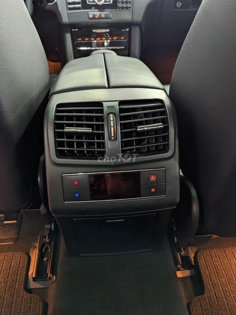 Mercedes-Benz E300 2009 Nâu. Mua bán Ô tô tại Quận Cầu Giấy Hà Nội được đăng bởi le Quoc Hoan hình 5