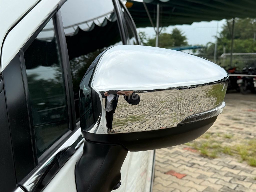 Mitsubishi Xpander Cross 1.5 AT 2025-6800km. Mua bán Ô tô tại Thành phố Thủ Đức Tp Hồ Chí Minh được đăng bởi Đức Anh Đỗ hình 2