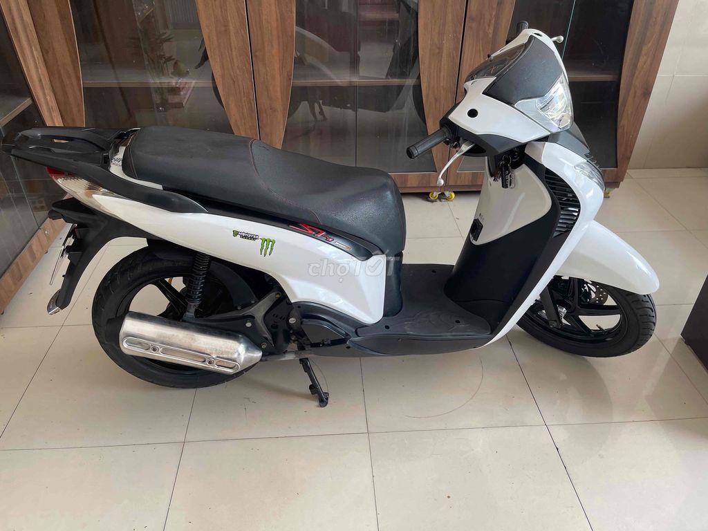 Dylan Úp Sh 2010 xe đẹp bs Vip 38.78. Mua bán Xe máy tại Thành phố Mỹ Tho Tiền Giang được đăng bởi Cầm Đồ Xe Máy thanh lý xe các loại hình 2