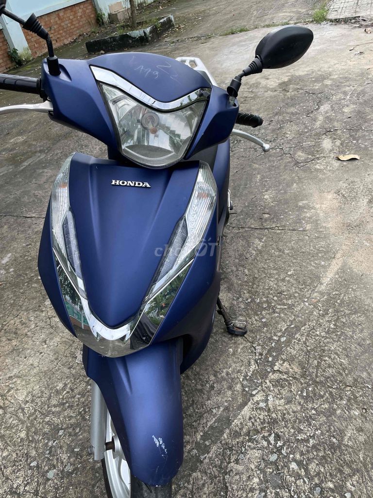 Xe Lead 2014 xanh chính chủ 1 đời nữ biển số 67-AG. Mua bán Xe máy tại Thành phố Thủ Đức Tp Hồ Chí Minh được đăng bởi Tên chưa cung cấp hình 1