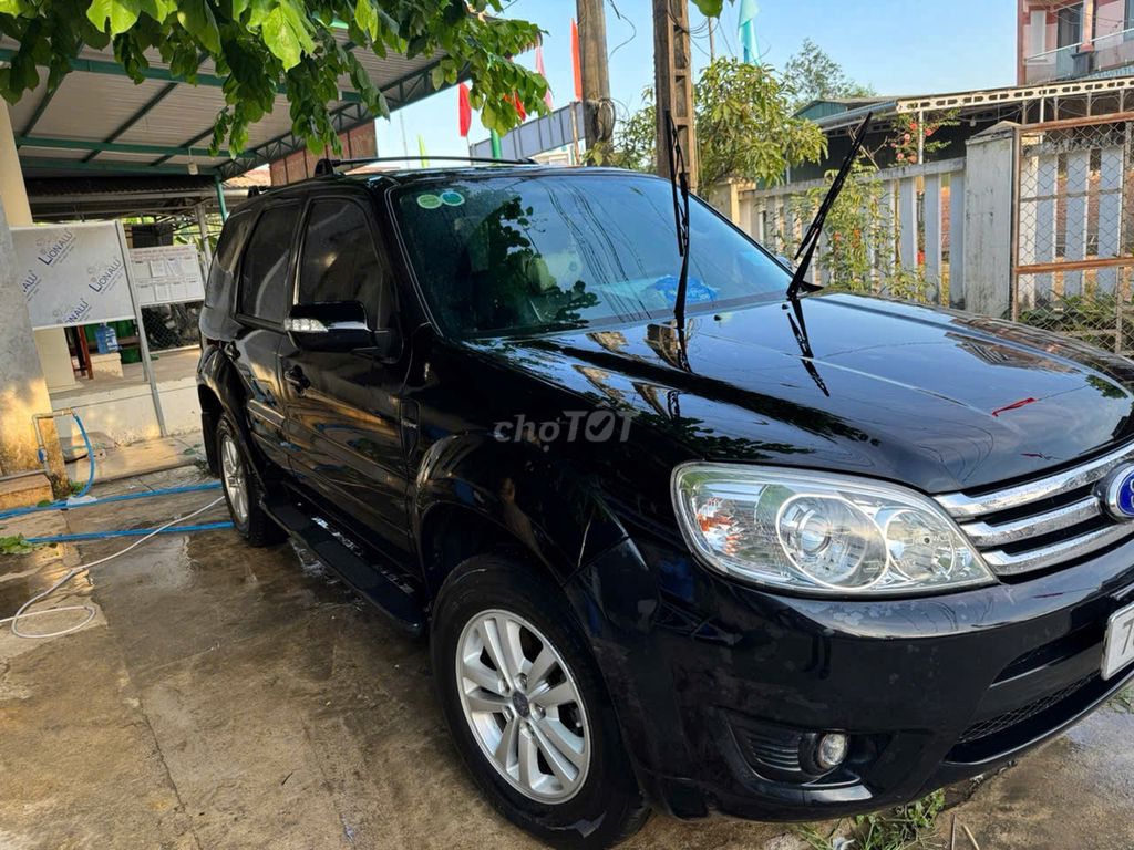 Ford Escape 2010 - 170000 km. Mua bán Ô tô tại Thành phố Quảng Ngãi Quảng Ngãi được đăng bởi mai can ban hình 5