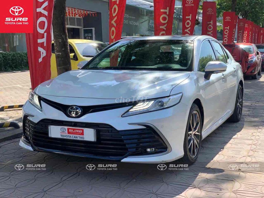Toyota Camry 2022 2.5 Q - siêu lướt 12.000 km. Mua bán Ô tô tại Quận Cái Răng Cần Thơ được đăng bởi TOYOTA SURE CẦN THƠ XE QUA SỬ DỤNG CHÍNH HÃNG hình 1