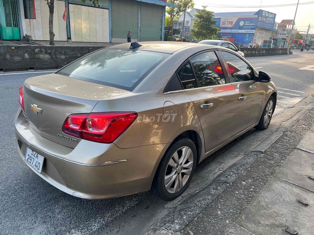 Chevrolet Cruze 2016 LTZ 1.8 AT - 32151 km. Mua bán Ô tô tại Huyện Hòa Vang Đà Nẵng được đăng bởi TRƯỜNG XUÂN hình 9