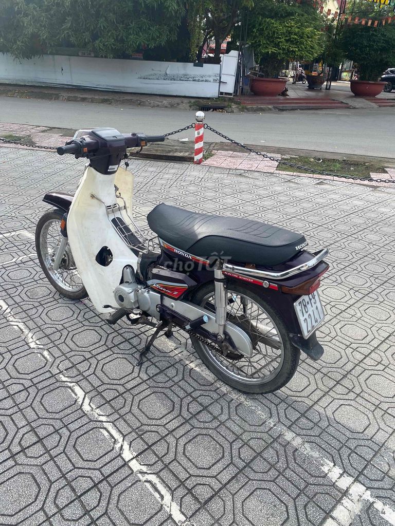 Drem liên doanh xe đẹp máy chất. Mua bán Xe máy tại Thành phố Dĩ An Bình Dương được đăng bởi Quyết Tiến  hình 4