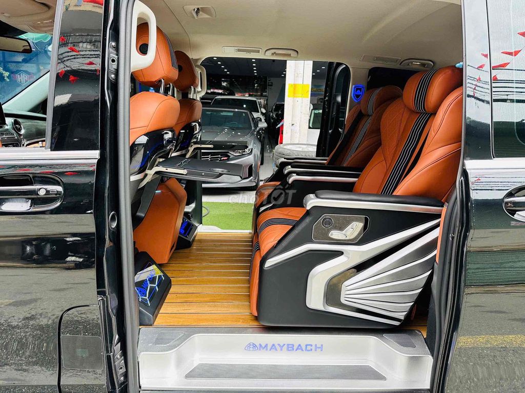 Mercedes Benz V Class 2020 V250 Luxury - 58000 km. Mua bán Ô tô tại Quận 8 Tp Hồ Chí Minh được đăng bởi Hồng Phúc hình 5