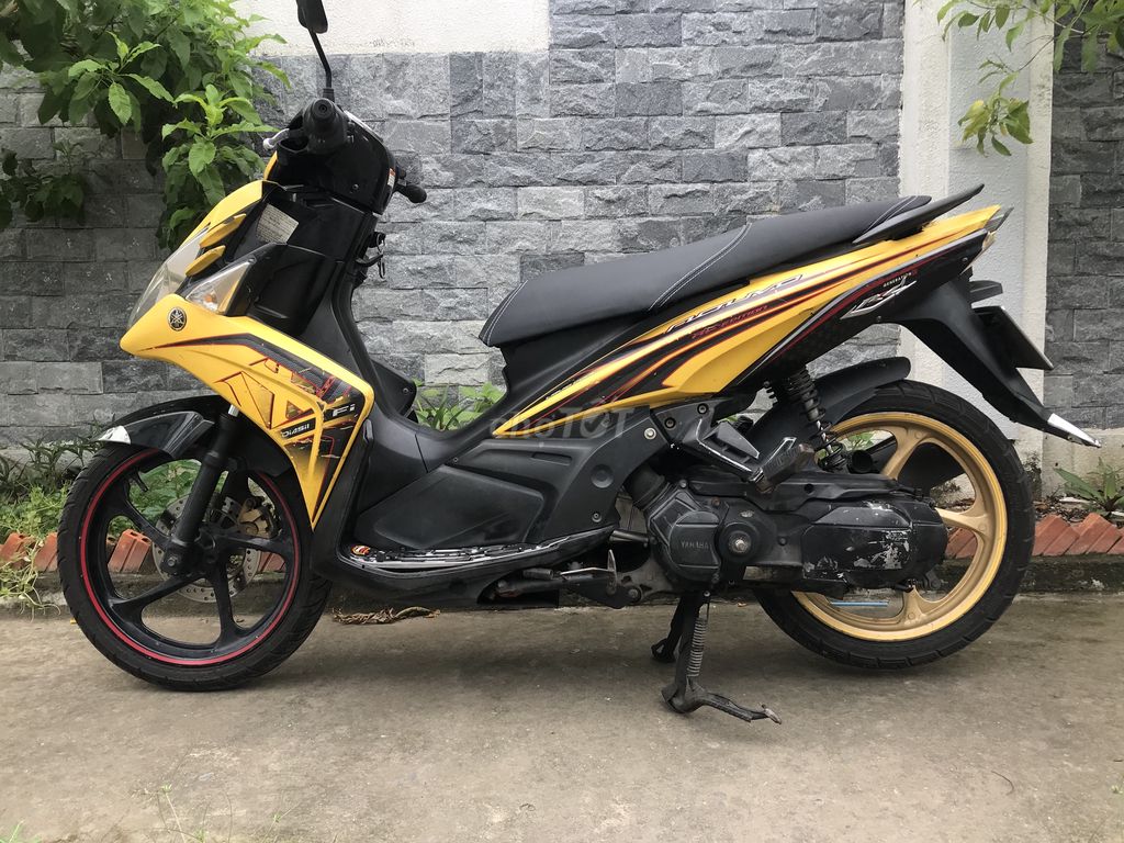 Yamaha novo 5 125 Fi màu vàng. Mua bán Xe máy tại Huyện Bến Lức Long An được đăng bởi Nguyên  hình 1