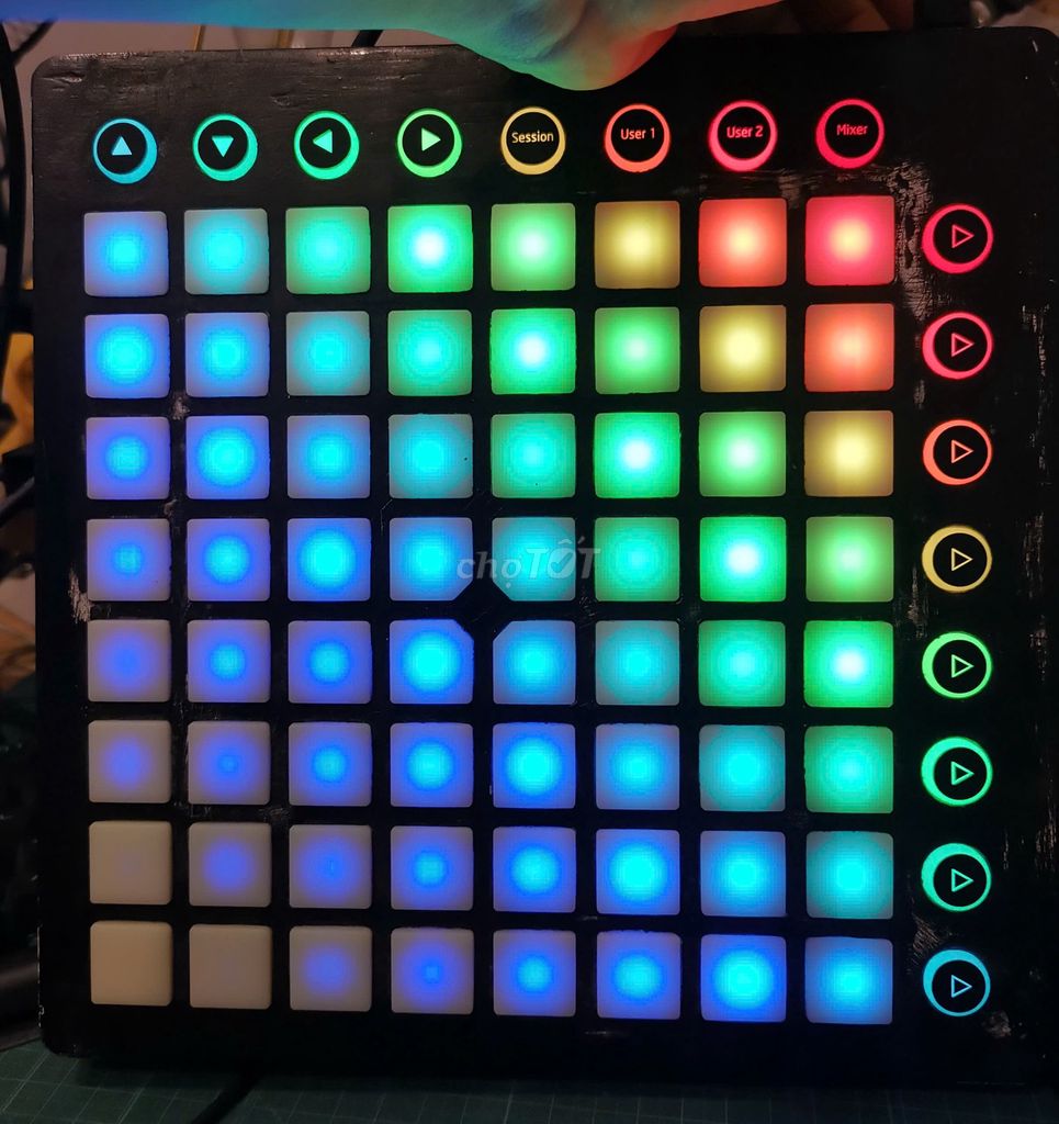 Bàn khiển MIDI Novation Launchpad MK2 Đen cũ. Mua bán Nhạc cụ tại Quận Hai Bà Trưng Hà Nội được đăng bởi Kapa2H208 hình 1