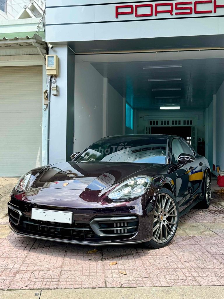 Porsche Panamera Platinum 2023 options cực đỉnh