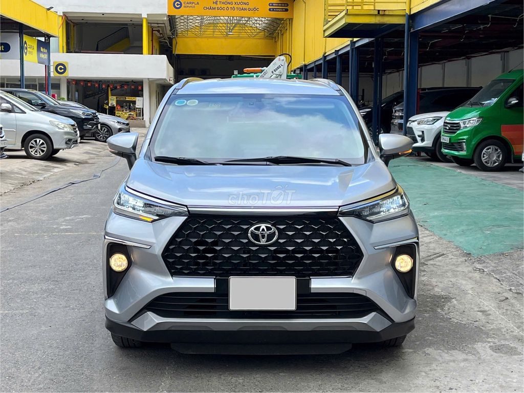 TOYOTA VELOZ CROSS 2022 XE GIA ĐÌNH LƯỚT VAY 75%. Mua bán Ô tô tại Quận Gò Vấp Tp Hồ Chí Minh được đăng bởi Hiếu hình 1