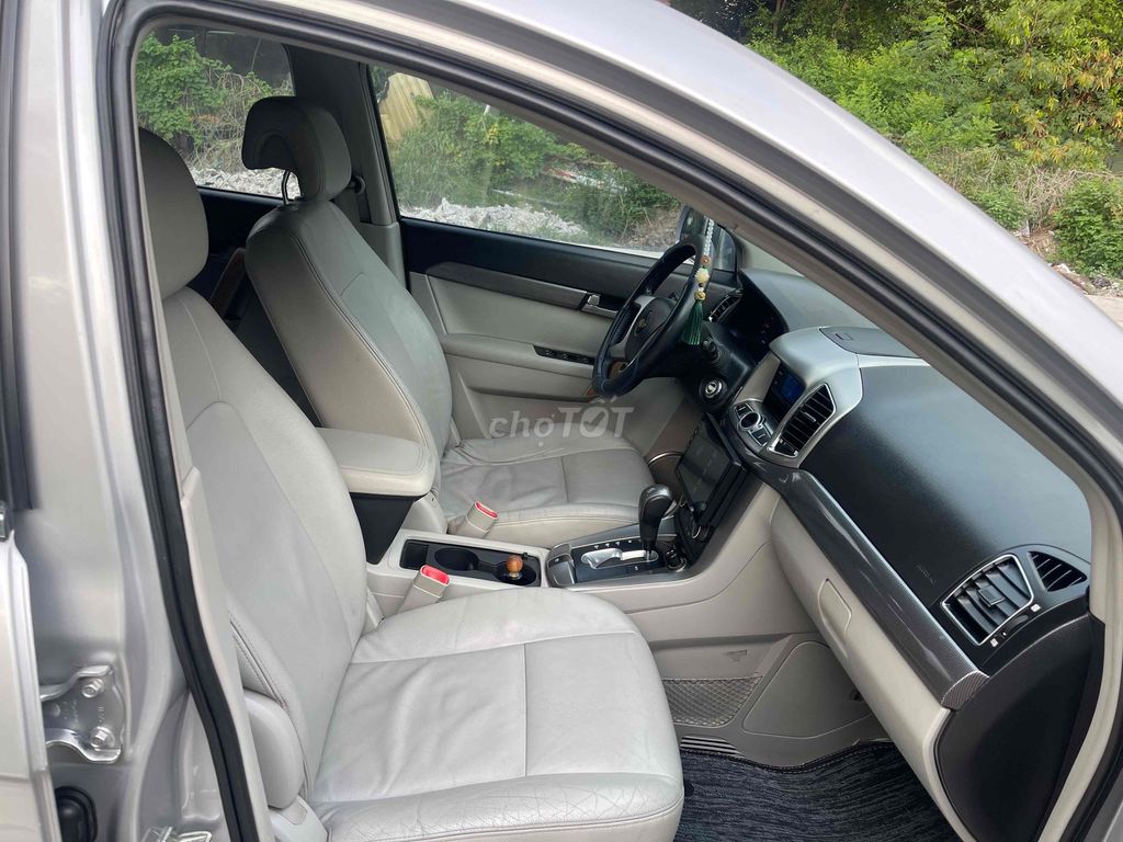Chevrolet Captiva 2013, серебристый, автомат, супер состояние, 1 владелец