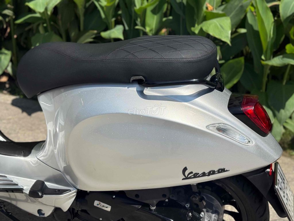 vespa 125i iget abs bạc đen bstp 9c bao góp noxau. Mua bán Xe máy tại Quận 11 Tp Hồ Chí Minh được đăng bởi Tống Phước minh hình 5