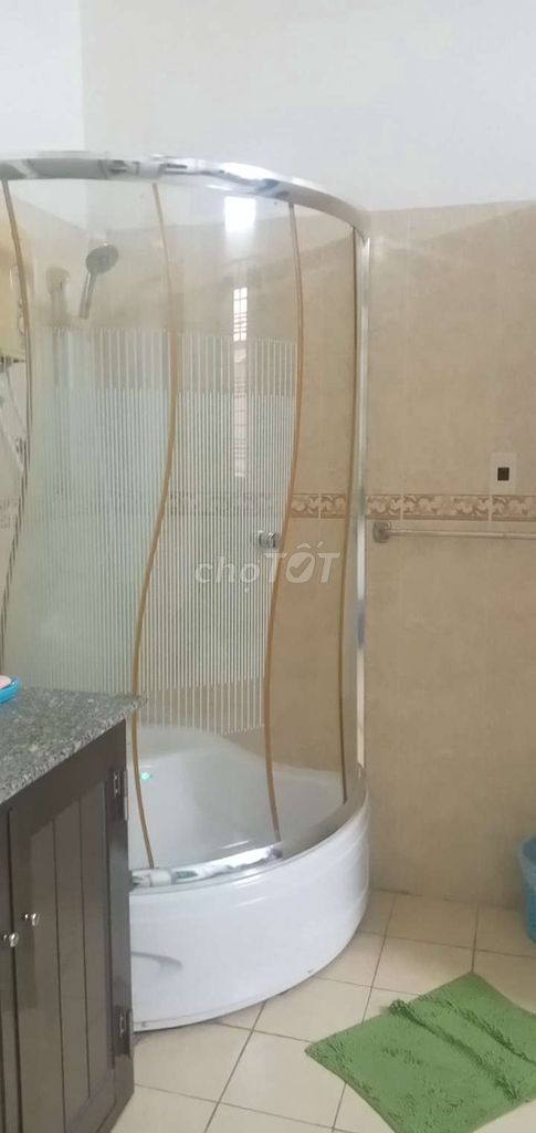 Bồn tắm đứng, vách kiếng. Mua bán Thiết bị vệ sinh, nhà tắm tại Quận Bình Thạnh Tp Hồ Chí Minh được đăng bởi Tuấn Anh Nguyễn hình 1